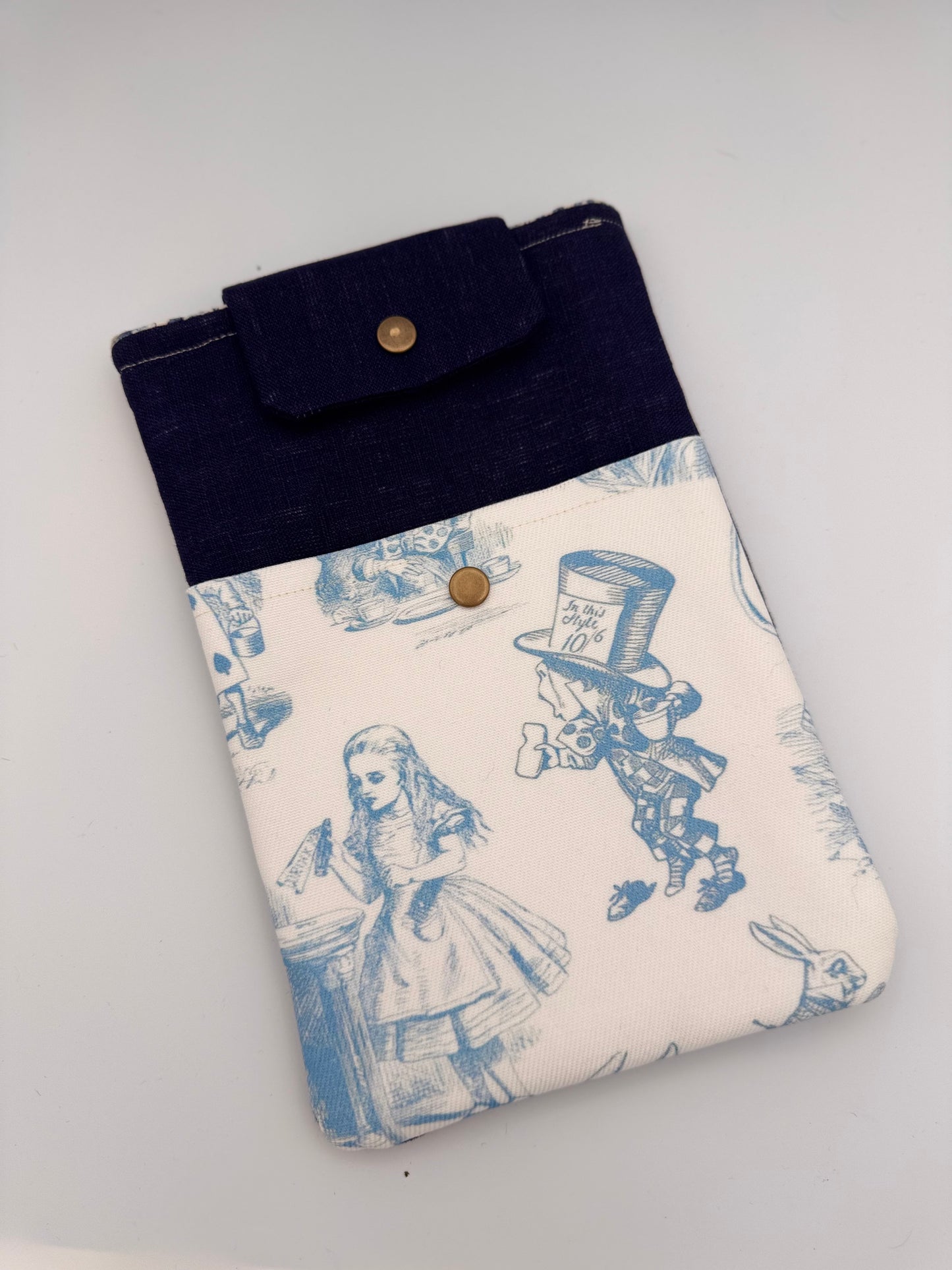 Medium Book/Kindle Sleeve.