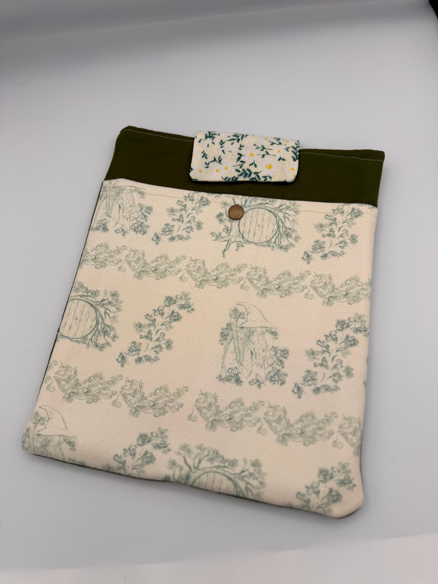 Large Book/ iPad Sleeve.